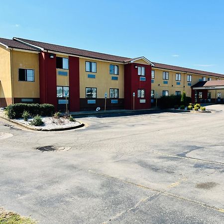 Rosewood Inn By Oyo Union City I-69 Εξωτερικό φωτογραφία