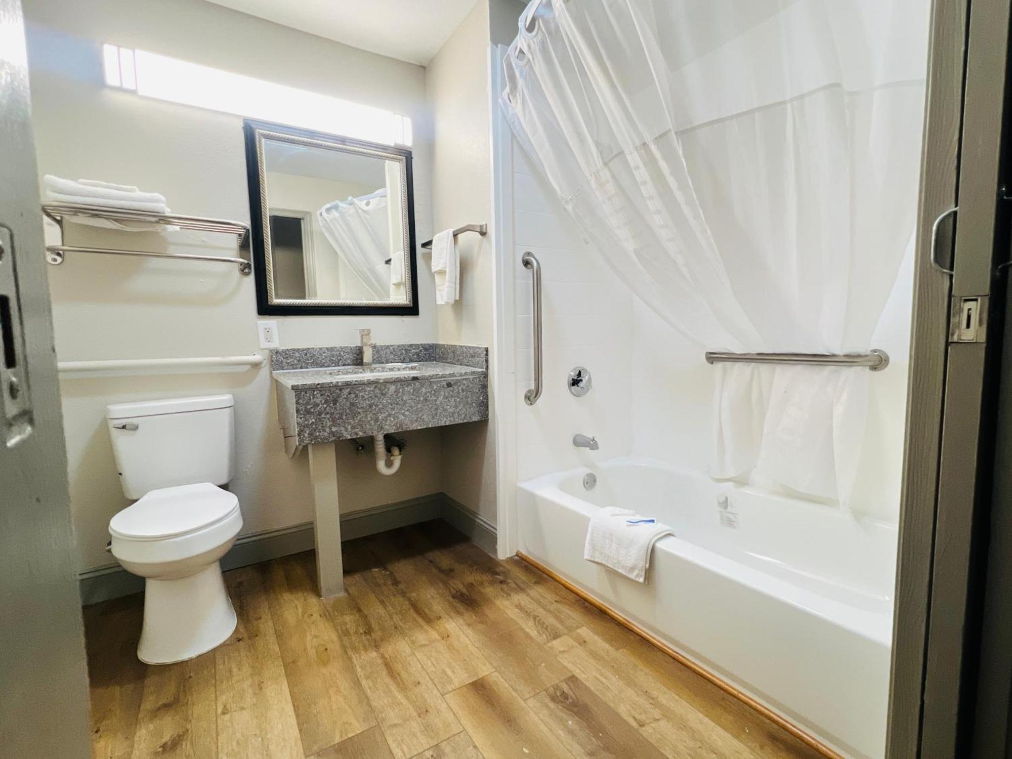 Rosewood Inn By Oyo Union City I-69 Εξωτερικό φωτογραφία