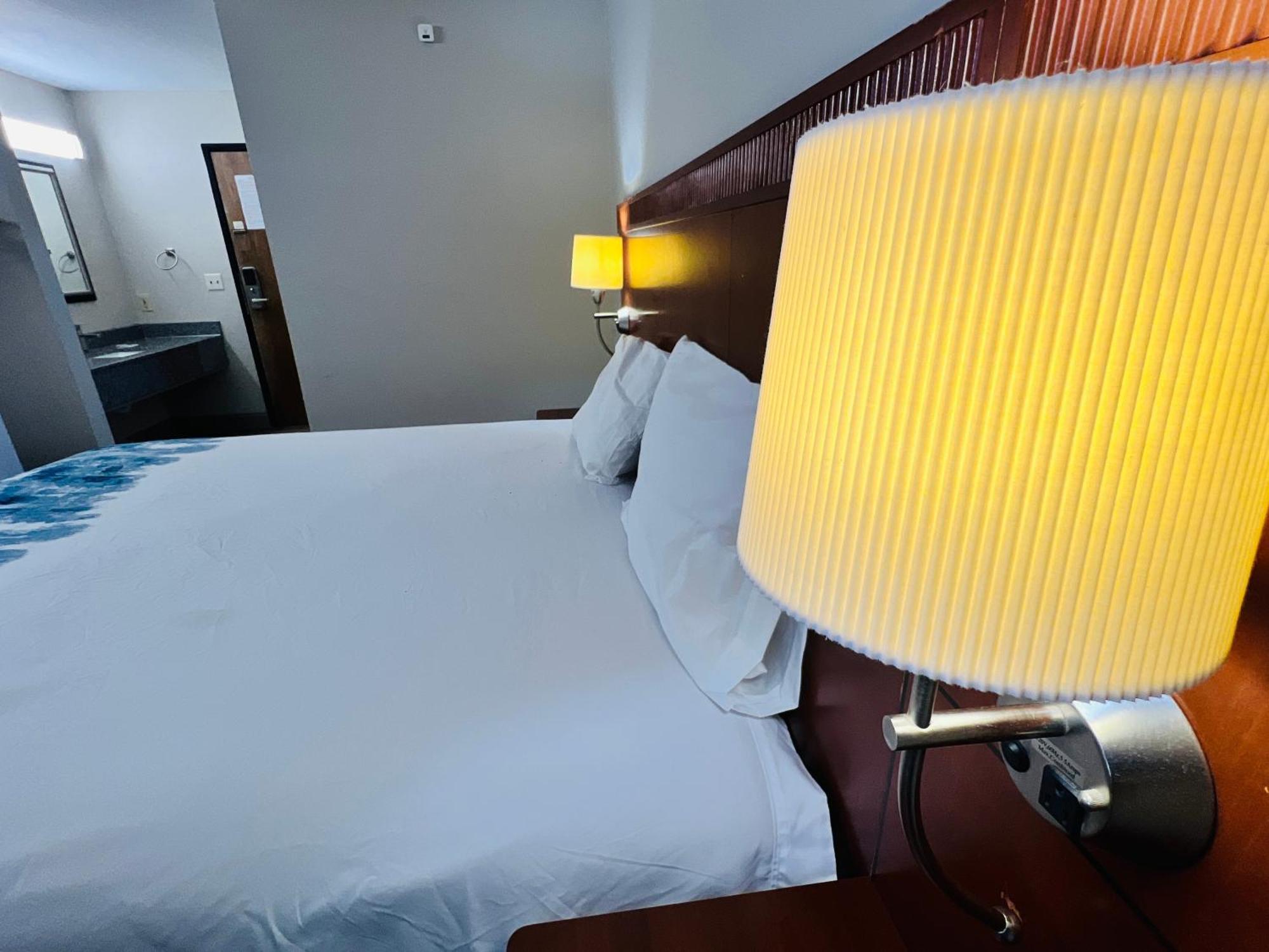 Rosewood Inn By Oyo Union City I-69 Εξωτερικό φωτογραφία