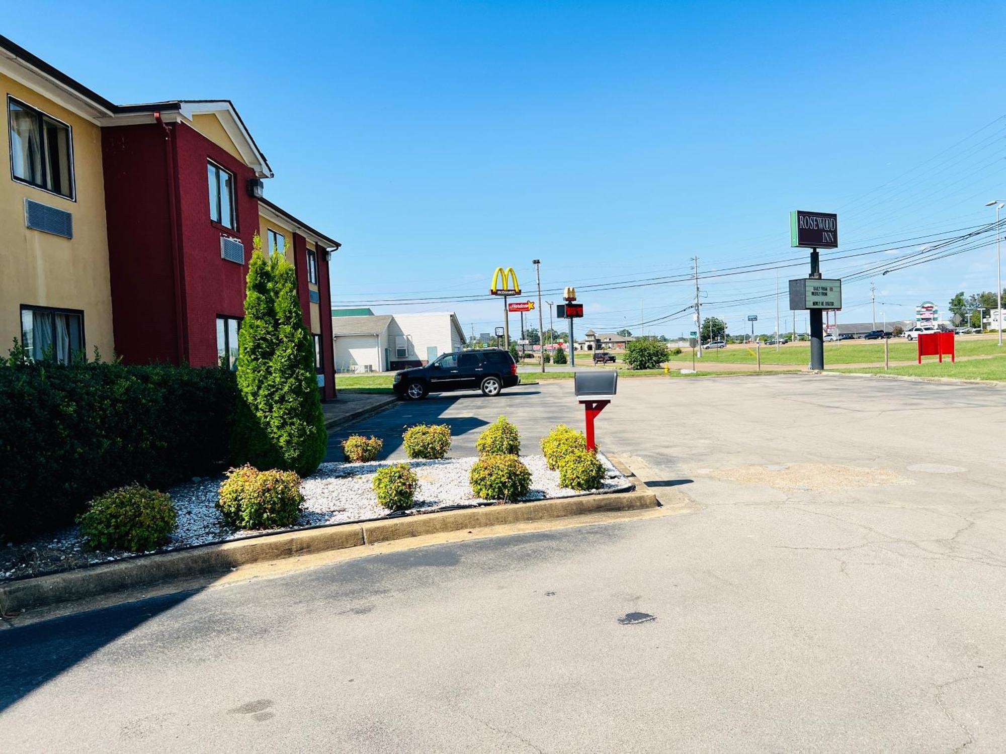 Rosewood Inn By Oyo Union City I-69 Εξωτερικό φωτογραφία